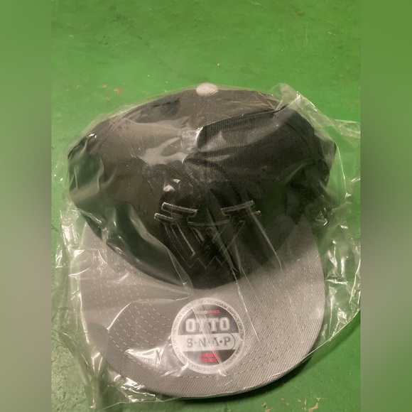 Vigilant Hat - Picture 1 of 2